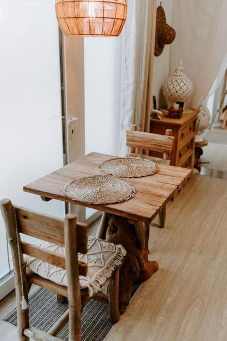 Suite De Charme Avec Jacuzzi Et Cabine Infrarouge Tubize Exteriér fotografie